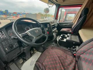 2023 Shacman (Shaanxi) SX3318, красный, 4357000 рублей, вид 5