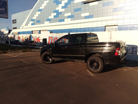 2012 SsangYong Korando Sports, чёрный, 1199999 рублей, вид 5