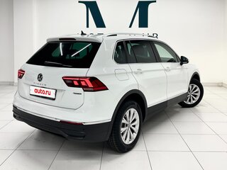 2021 Volkswagen Tiguan II Рестайлинг, белый, 3370000 рублей, вид 3