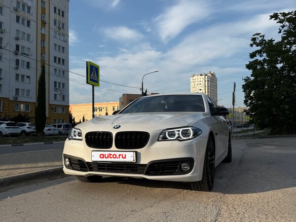 2013 BMW 5 серии 520d VI (F10/F11/F07) Рестайлинг, белый, 1950000 рублей - вид 2