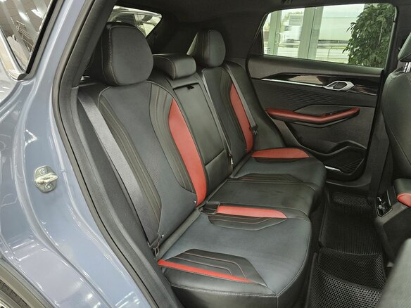 2023 Geely Coolray I Рестайлинг, серый, 2279000 рублей - вид 17