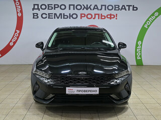 2020 Kia K5 III, чёрный, 2640000 рублей, вид 2