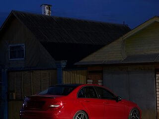 2011 Mercedes-Benz C-Класс 200 III (W204) Рестайлинг, красный, 1190000 рублей, вид 4