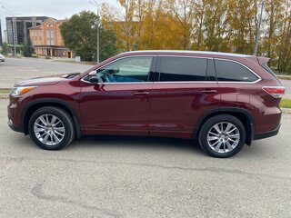2014 Toyota Highlander III (XU50), красный, 3050000 рублей, вид 5