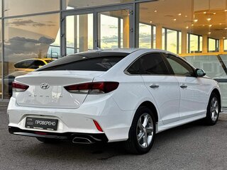 2018 Hyundai Sonata VII (LF) Рестайлинг, белый, 1575000 рублей, вид 5