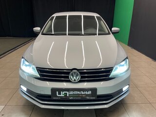 2017 Volkswagen Jetta VI Рестайлинг, белый, 1100000 рублей, вид 2
