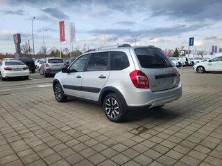 2026 Lada (ВАЗ) Granta Cross I Рестайлинг, серебристый, 1246000 рублей, вид 4