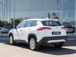 2024 Toyota Corolla Cross I, белый, 2950000 рублей, вид 2