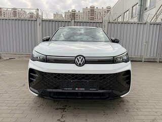 2026 Volkswagen Tiguan L Pro III (China Market), белый, 4999000 рублей, вид 2