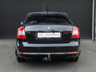 2011 Skoda Octavia II (A5) Рестайлинг, чёрный, 680000 рублей, вид 5