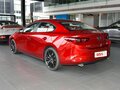 2025 Mazda 3 Axela IV (BP), красный, 3600000 рублей - вид 5
