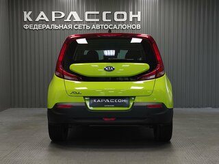 2020 Kia Soul III, зелёный, 1790000 рублей, вид 4