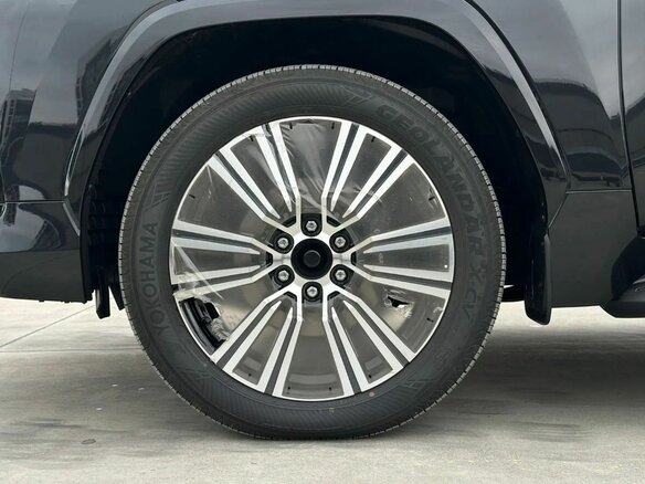 2026 Lexus LX 500d IV, чёрный, 17990000 рублей - вид 10