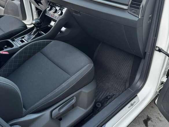 2021 Skoda Karoq DSG7 I, белый, 2360000 рублей - вид 14