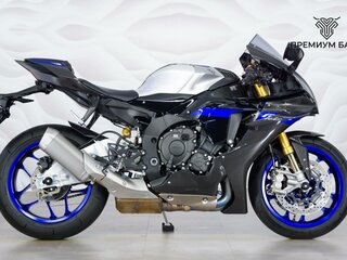 Yamaha YZF-R1M