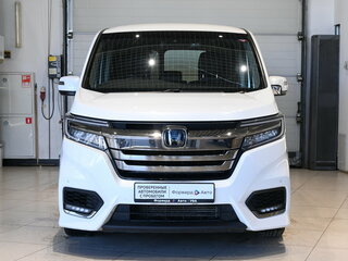2020 Honda Stepwgn Spada V Рестайлинг, белый, 2295000 рублей, вид 2