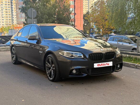 2014 BMW 5 серии 528i xDrive VI (F10/F11/F07) Рестайлинг, серый, 2150000 рублей - вид 1