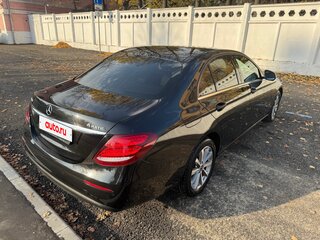 2019 Mercedes-Benz E-Класс 200 V (W213, S213, C238), чёрный, 3190000 рублей, вид 4