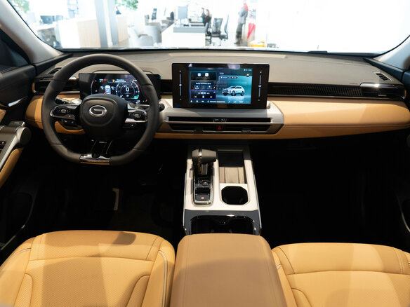 2026 GAC GS4, белый - вид 19