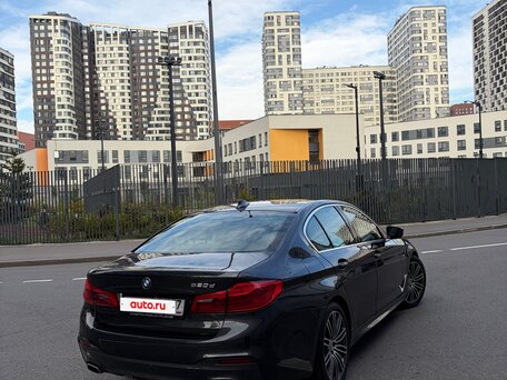 2018 BMW 5 серии 520d VII (G30/G31/G38), серый, 3400000 рублей, вид 3