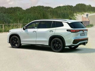 2026 Volkswagen Tayron II (EU Market), серебристый, 4730000 рублей, вид 3