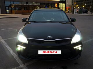 2019 Kia Rio IV, чёрный, 1200000 рублей, вид 1