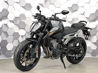 2019 KTM 790 Duke, серый, 677000 рублей, вид 2