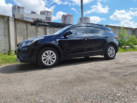 2018 Kia Rio X-Line IV, чёрный, 1389000 рублей, вид 2