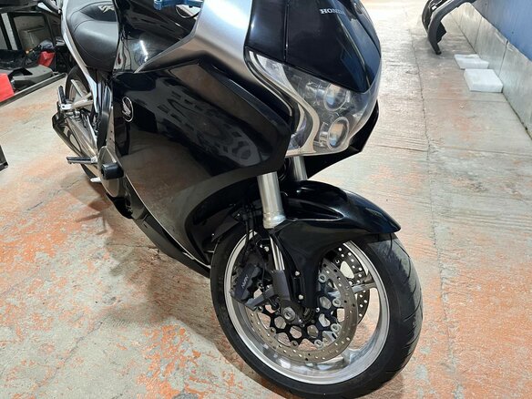 2012 Honda VFR 1200, чёрный, 885000 рублей - вид 6