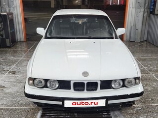 1990 BMW 5 серии 520i III (E34), белый, 300000 рублей, вид 4