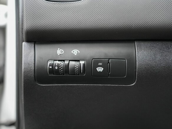 2008 Kia Ceed I, серебристый, 550000 рублей - вид 12