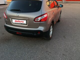 2010 Nissan Qashqai I Рестайлинг, коричневый, 1000000 рублей, вид 3