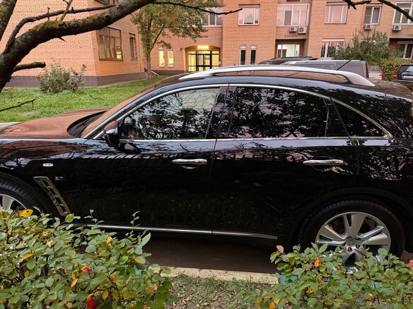 2016 Infiniti QX70, чёрный, 2500000 рублей - вид 4