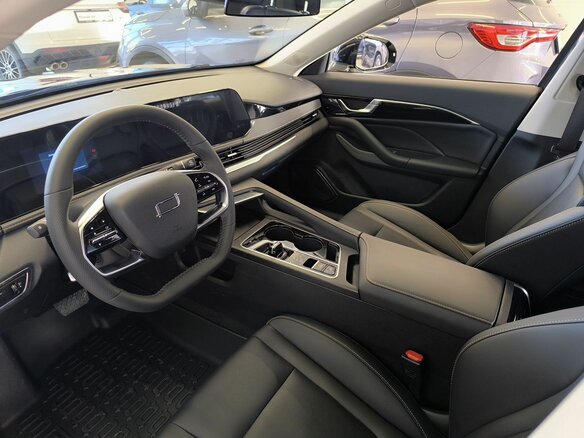 2024 Bestune B70 I Рестайлинг, чёрный, 2350000 рублей - вид 8