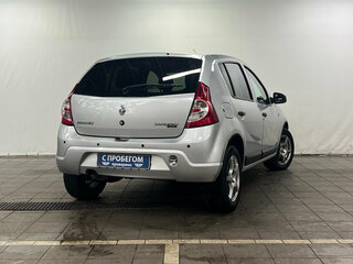 2013 Renault Sandero I, серый, 520000 рублей, вид 5