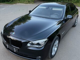 2010 BMW 7 серии Long 730Ld V (F01/F02/F04), чёрный, 1700000 рублей, вид 1