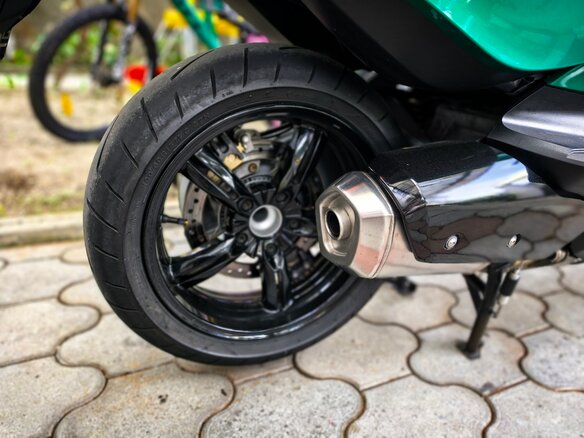 2012 BMW C 650 GT, зелёный, 430000 рублей - вид 12