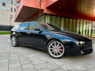 2011 Alfa Romeo 159, чёрный, 1350000 рублей, вид 2