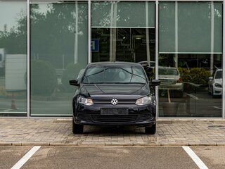 2011 Volkswagen Polo V, чёрный, 655000 рублей, вид 2