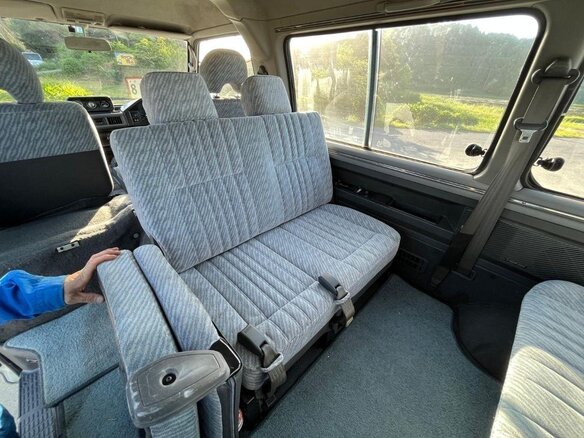 1989 Mitsubishi Delica III, синий, 600000 рублей - вид 16