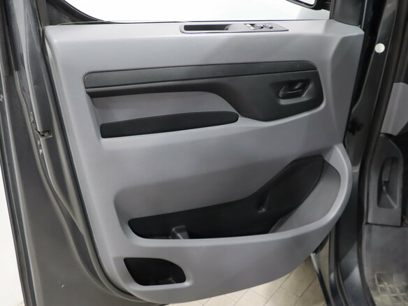2018 Citroen Jumpy, серый, 2490000 рублей - вид 13