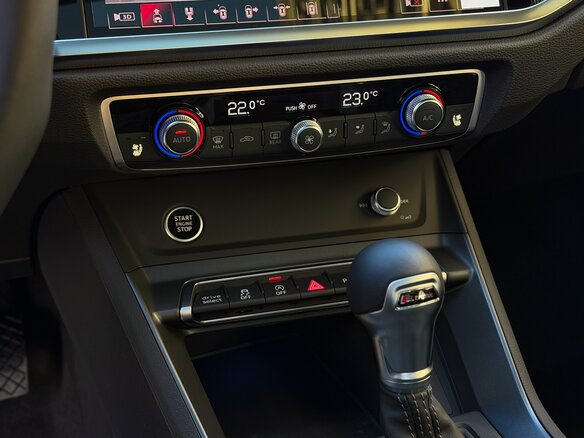2026 Audi Q3 35 TFSI II (F3), серый, 3790000 рублей - вид 26