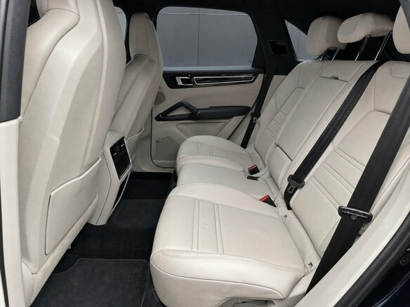 2019 Porsche Cayenne III, синий, 5695000 рублей - вид 21