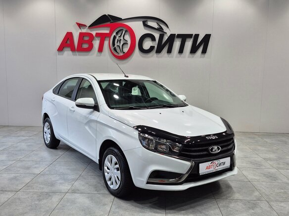 2020 Lada (ВАЗ) Vesta I, белый, 979000 рублей