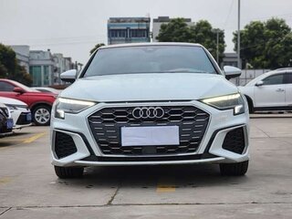 2022 Audi A3 35 TFSI Long IV (8Y), белый, 1735000 рублей, вид 2
