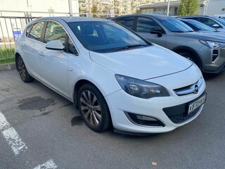 2013 Opel Astra J Рестайлинг, белый, 749000 рублей, вид 2