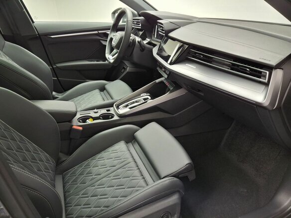 2026 Audi A3L 35 TFSI IV (8Y) Рестайлинг, серый, 4070000 рублей - вид 4