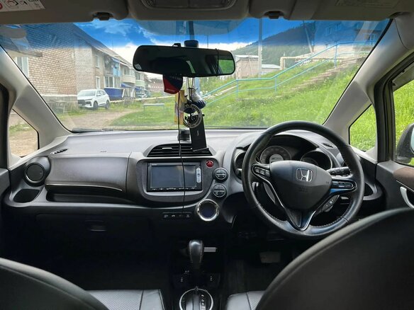 2013 Honda Fit Shuttle I Рестайлинг, коричневый, 1100000 рублей - вид 6
