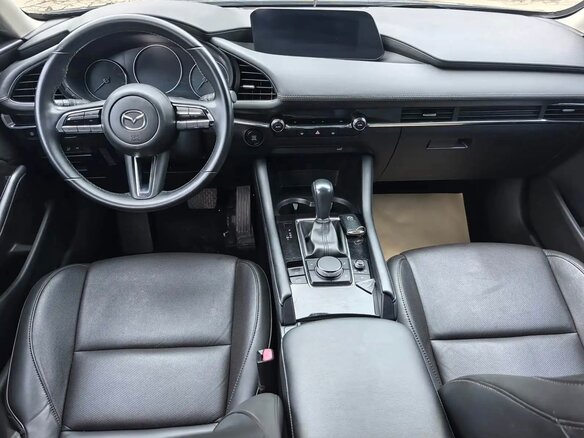 2022 Mazda 3 Axela IV (BP), серый, 1850000 рублей - вид 6