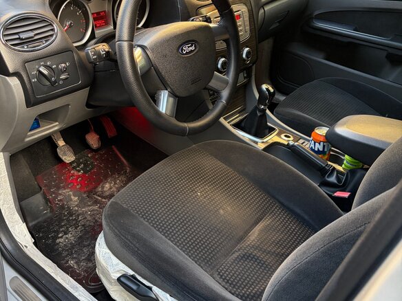 2008 Ford Focus II Рестайлинг, серебристый - вид 4